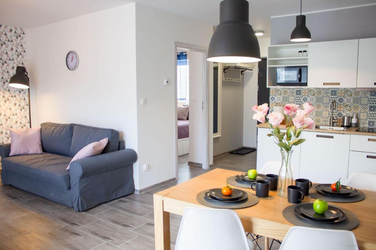 Apartamenty Justrent ชเจอร์ค ภายนอก รูปภาพ