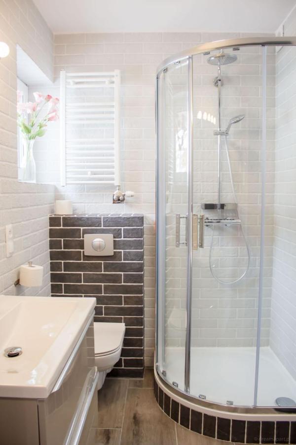 Apartamenty Justrent ชเจอร์ค ภายนอก รูปภาพ